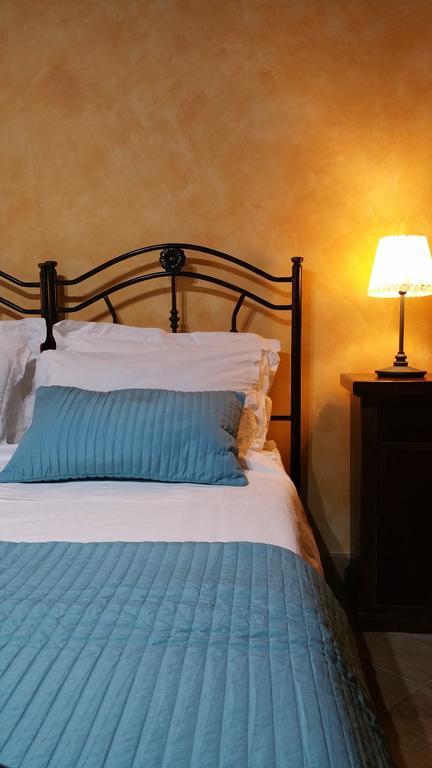 Dimora Apollo Apartment Syracuse Bagian luar foto
